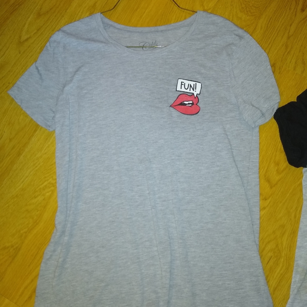 T-shirt